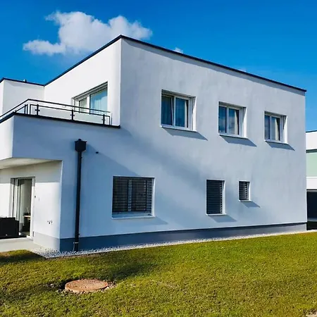 Apartment Leon Neu! Gemuetlichkeit An Erster Stelle Linz