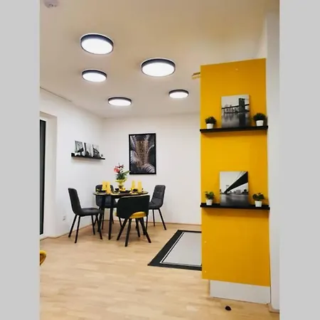 Apartment Leon Neu! Gemuetlichkeit An Erster Stelle