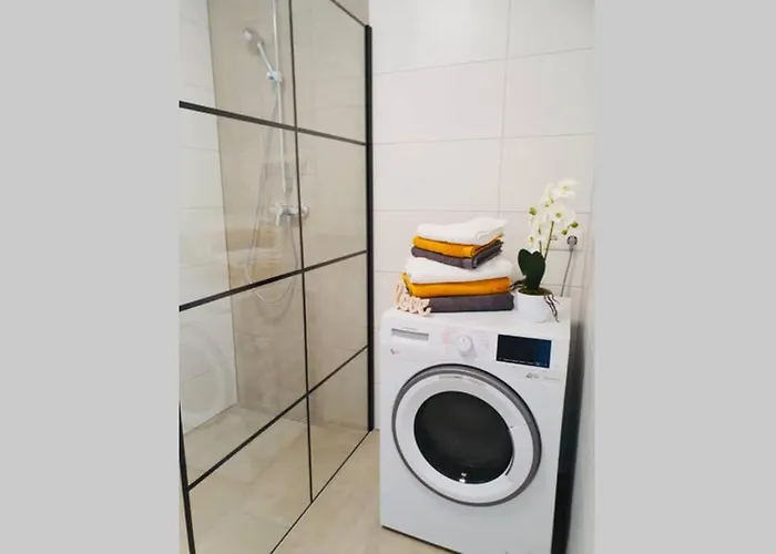 Apartment Leon Neu! Gemütlichkeit An Erster Stelle