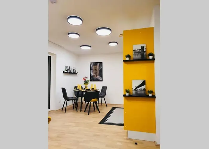 Lägenhet Leon Neu! Gemuetlichkeit An Erster Stelle